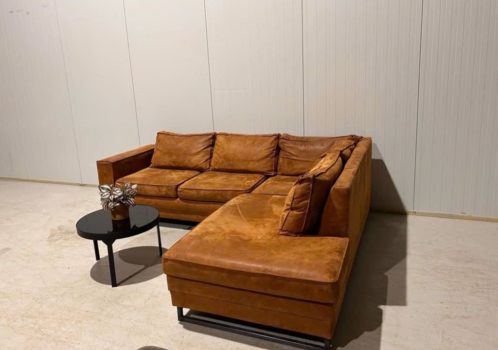 Prachtige cognac hoekbank