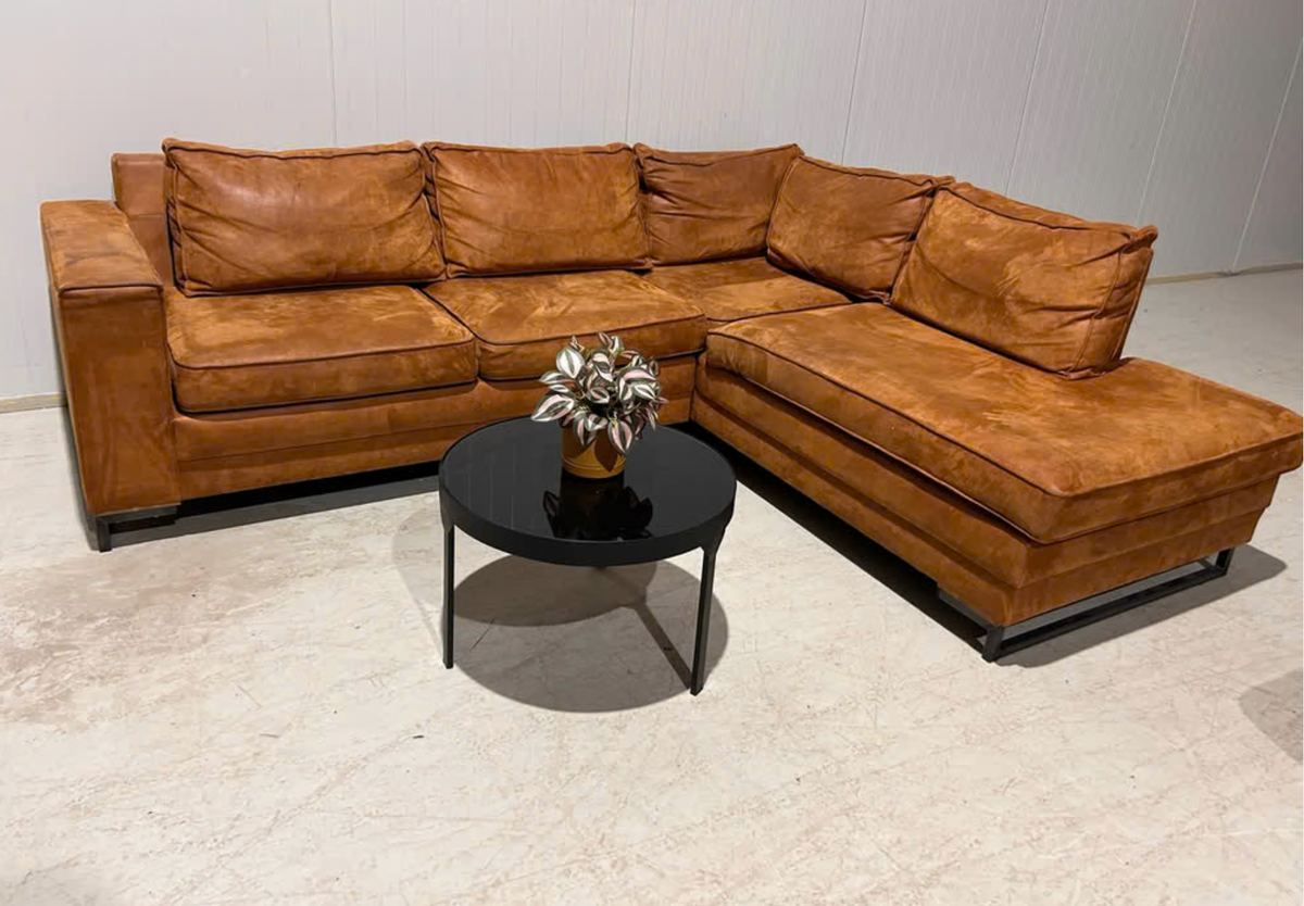 Prachtige cognac hoekbank